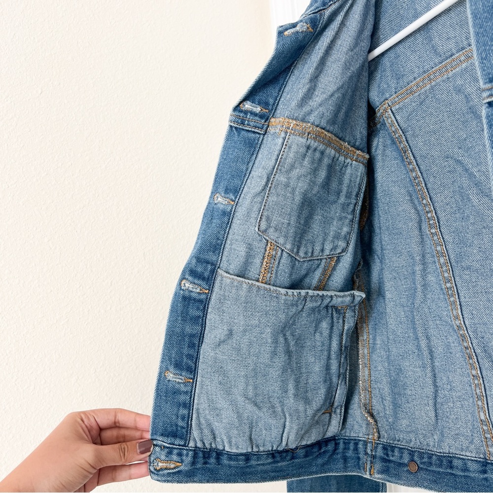 FOREVER21 Classic Denim Jacket - Picture 2 of 7